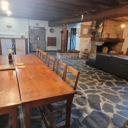 De Vaubarlet Au Calme * Sainte-Sigolene