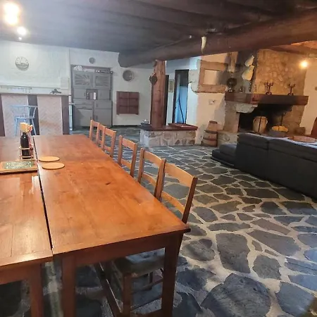 De Vaubarlet Au Calme Sainte-Sigolene