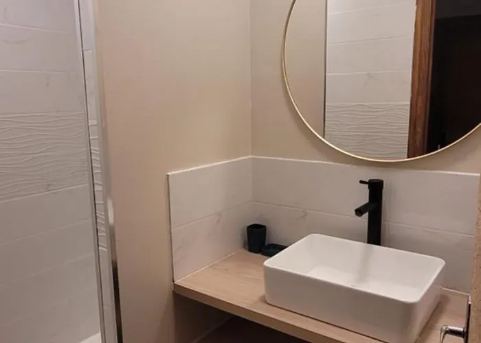 De Vaubarlet Au Calme * Sainte-Sigolene