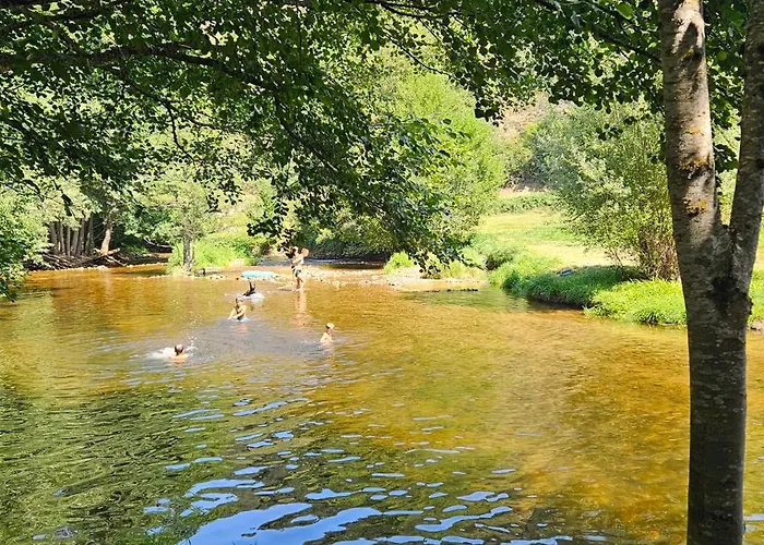 De Vaubarlet Au Calme *